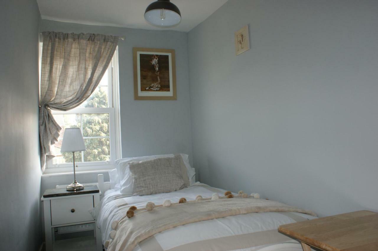 Wayside Cottage Saint Osyth Экстерьер фото